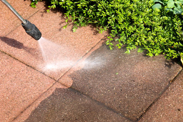 Best Commercial Pressure Washing  in Simonton Lake, IN